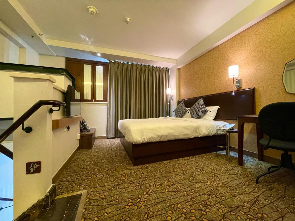 Lander Grand Hotel Hongkong Exteriör bild